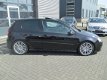 Volkswagen Golf - R32 - 1 - Thumbnail