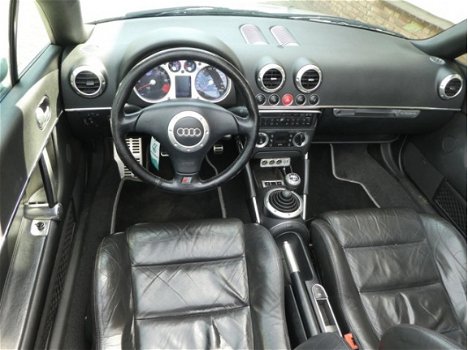Audi TT Roadster - 1.8 5V Turbo quattro 225 pk Leder - 1
