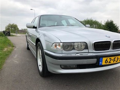 BMW 7-serie - 750i V12 FULL OPTIONS IN TOPSTAAT NL AUTO 1E EIGENAAR - 1