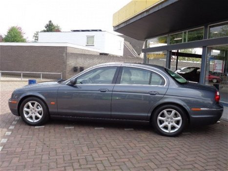 Jaguar S-type - 3.0 V6 Executive - 1