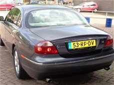 Jaguar S-type - 3.0 V6 Executive