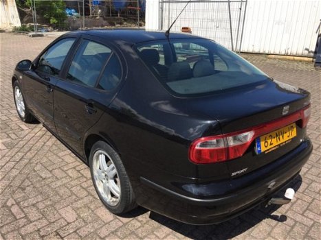 Seat Toledo - 2.3 V5 Sport - 1