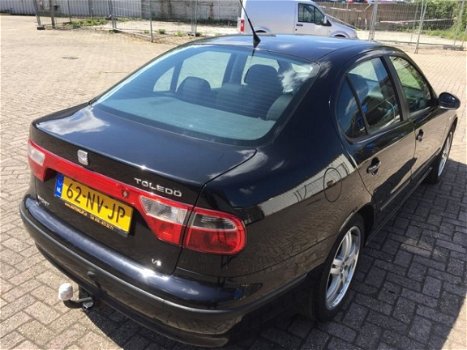 Seat Toledo - 2.3 V5 Sport - 1