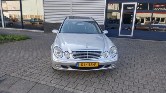 Mercedes-Benz E-klasse Combi - 220 CDI Avantgarde - 1