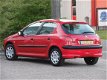 Peugeot 206 - 1.1 XR 5DRS/NIEUWE APK/NAP/SUPER ZUINIG - 1 - Thumbnail