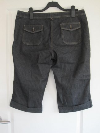 Korte broek One Touch grijs met streepje maat 46. - Afbeelding 2
