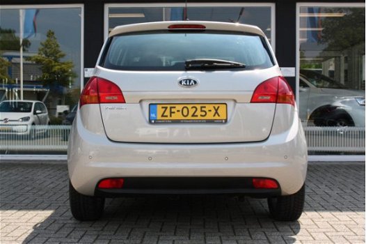 Kia Venga - 1.6 CVVT X-ecutive | Automaat | Parkeersensoren achter | Climate control | - 1