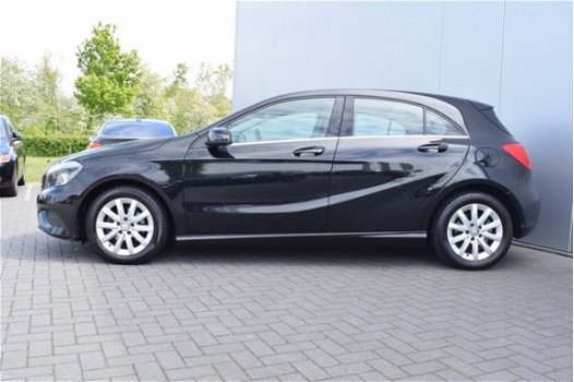 Mercedes-Benz A-klasse - 180 CDI Ambition Automaat Navi Pdc Deels/leer/stoelverwarming - 1