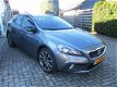 Volvo V40 Cross Country - 1.6 D2 Momentum 1e eigenaar dealer NL auto navi trekhaak LED - 1 - Thumbnail