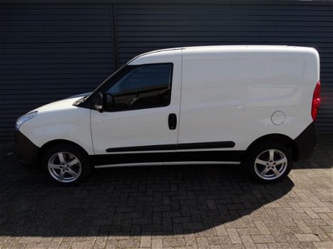 Opel Combo - 1.4 L1H1 ecoFLEX Selection - 1