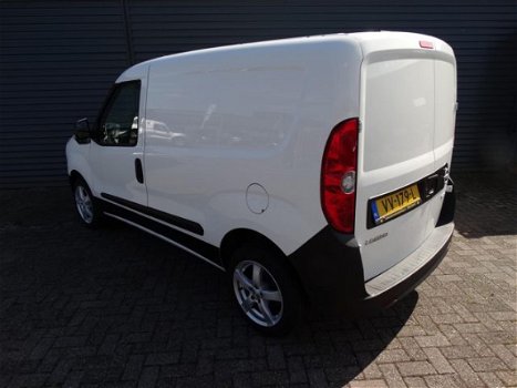 Opel Combo - 1.4 L1H1 ecoFLEX Selection - 1