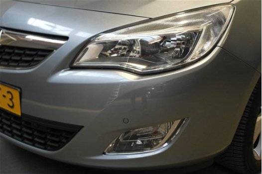 Opel Astra Sports Tourer - 1.4 Turbo Edition 17 Inch LM velgen, Airco, Lederstuurwiel, Pdc v en a, E - 1
