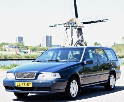 Volvo V70 - 2.4 Polar - 1