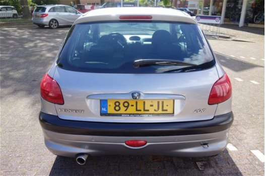 Peugeot 206 - 1.4 X-line - 1