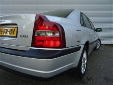 Volvo S80 - 2.4 Comfort / elek stoel/ruiten / cruise / clima /