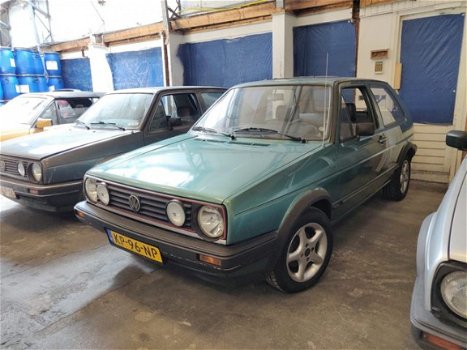 Volkswagen Golf - 1.6 CL - 1