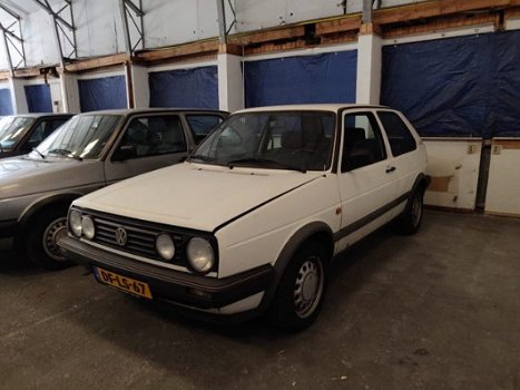 Volkswagen Golf - 1.3 CL Inj - 1