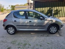 Peugeot 206 - 1.4 Gentry