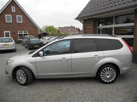 Ford Focus Wagon - 1.6 Titanium - 1