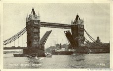 Engeland Tower Bridge, London 1951