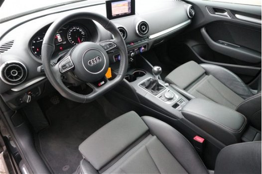 Audi A3 Sportback - 1.2 TFSI Ambition 2x S-Line Navi Xenon - 1