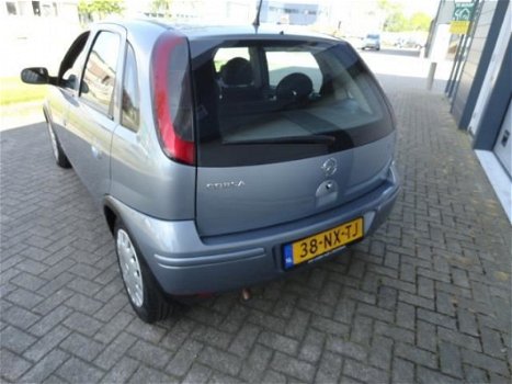 Opel Corsa - 1.2-16V Enjoy kleine zuinige 5 deurs airco - 1