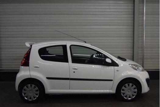 Peugeot 107 - 1.0 Active +AIRCO/LED/SPOILER/ELECTR.PAKKET - 1