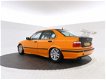 BMW 3-serie - 325i Circuit auto mag op openbare weg - 1 - Thumbnail