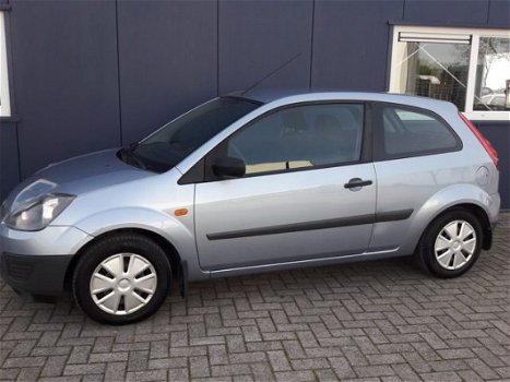 Ford Fiesta - 1.3-8V Style - 1