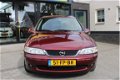 Opel Vectra - 1.6i-16v Business Edition 4-drs LPG - 1 - Thumbnail