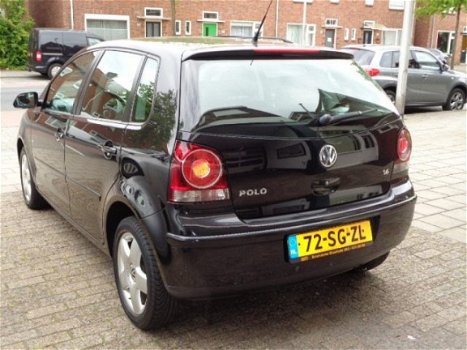 Volkswagen Polo - 1.4 16V 75PK TRENDLINE - 1