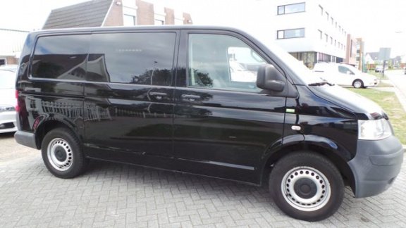 Volkswagen Transporter - 1.9 TDI 102pk Airco, Cruis, El ramen, Pdc Standkachel, Klep-ruit, Trekhaak - 1