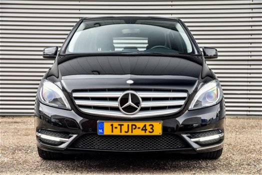 Mercedes-Benz B-klasse - B 180 122PK Automaat Ambition NAVI/ LMV - 1