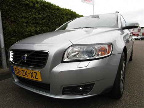 Volvo V50 - 2.0D Edition II RTI Plus Line - 1