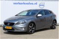 Volvo V40 - D2 R-Design - 1 - Thumbnail