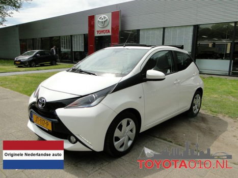 Toyota Aygo - 1.0 VVT-i x-wave Airco/Camera/NL auto - 1