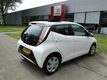 Toyota Aygo - 1.0 VVT-i x-wave Airco/Camera/NL auto - 1 - Thumbnail