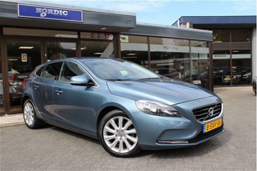 Volvo V40 - 1.6 D2 SUMMUM NAVI LEDER STOELVW - 1