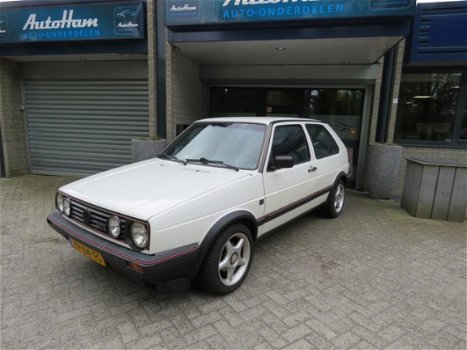 Volkswagen Golf - 1.8 GTI Inj - 1