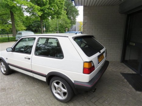 Volkswagen Golf - 1.8 GTI Inj - 1