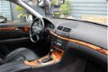 Mercedes-Benz E-klasse Combi - 200 K. Elegance Select Xenon/H&K/Schuifdak/Leder/Navi - 1 - Thumbnail