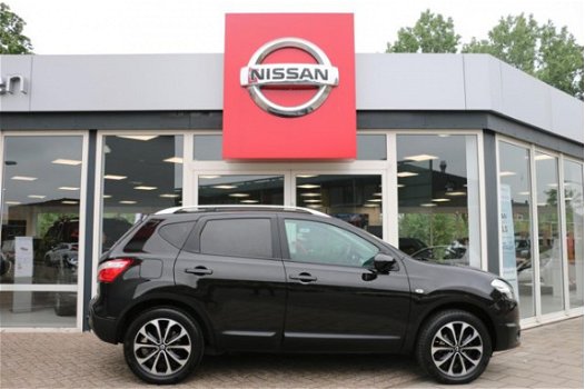 Nissan Qashqai - 1.6 Connect Edition /navigatie/trekhaak/panoramadak - 1