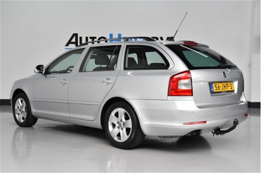 Skoda Octavia Combi - 1.4 TSI Ambition Business Line Cruise Control Trekhaak Climate Control Stoelve - 1