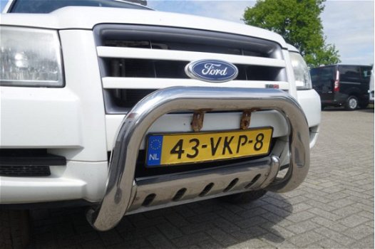 Ford Ranger - 2.5 TDCI 143pk Super Cab 4WD grijs kenteken airco / trekhaak / huif / imperial - 1