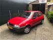 Mazda 121 - 1.25i GLX UNIEK Dealeronderderhouden, Nieuwe APK, Lage kmstand - 1 - Thumbnail