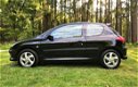 Peugeot 206 - 1.6-16V XS .AIRCO. NWE APK Bj'2002 - 1 - Thumbnail
