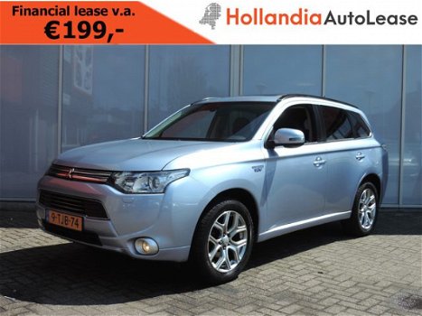 Mitsubishi Outlander - 2.0 PHEV Aut7 Instyle AWD (leer, schuifdak, xenon) - 1