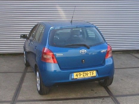 Toyota Yaris - 1.3 VVTi Executive - 1