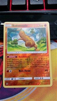 Sudowoodo 66/145 Uncommon (reverse) SM Guardians Rising - 1