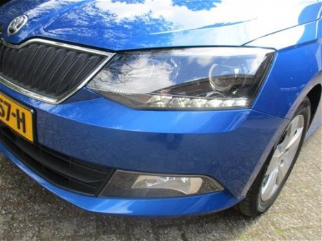 Skoda Fabia Combi - 1.2 tsi 90pk comfort - 1